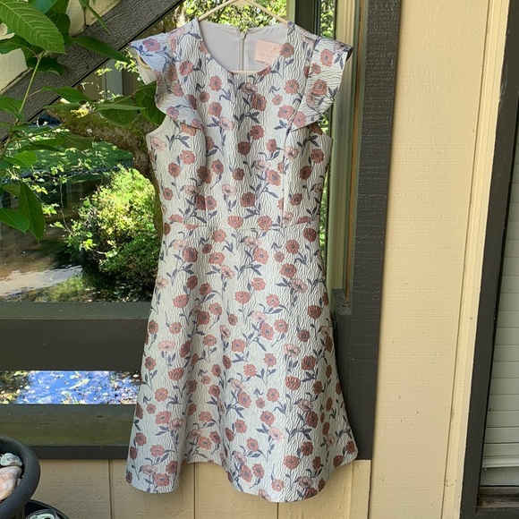 Gal Meets Glam Dresses & Skirts - Gal Meets Glam Sz 6P fit n’ flare silver embossed floral dress pink NEW formal